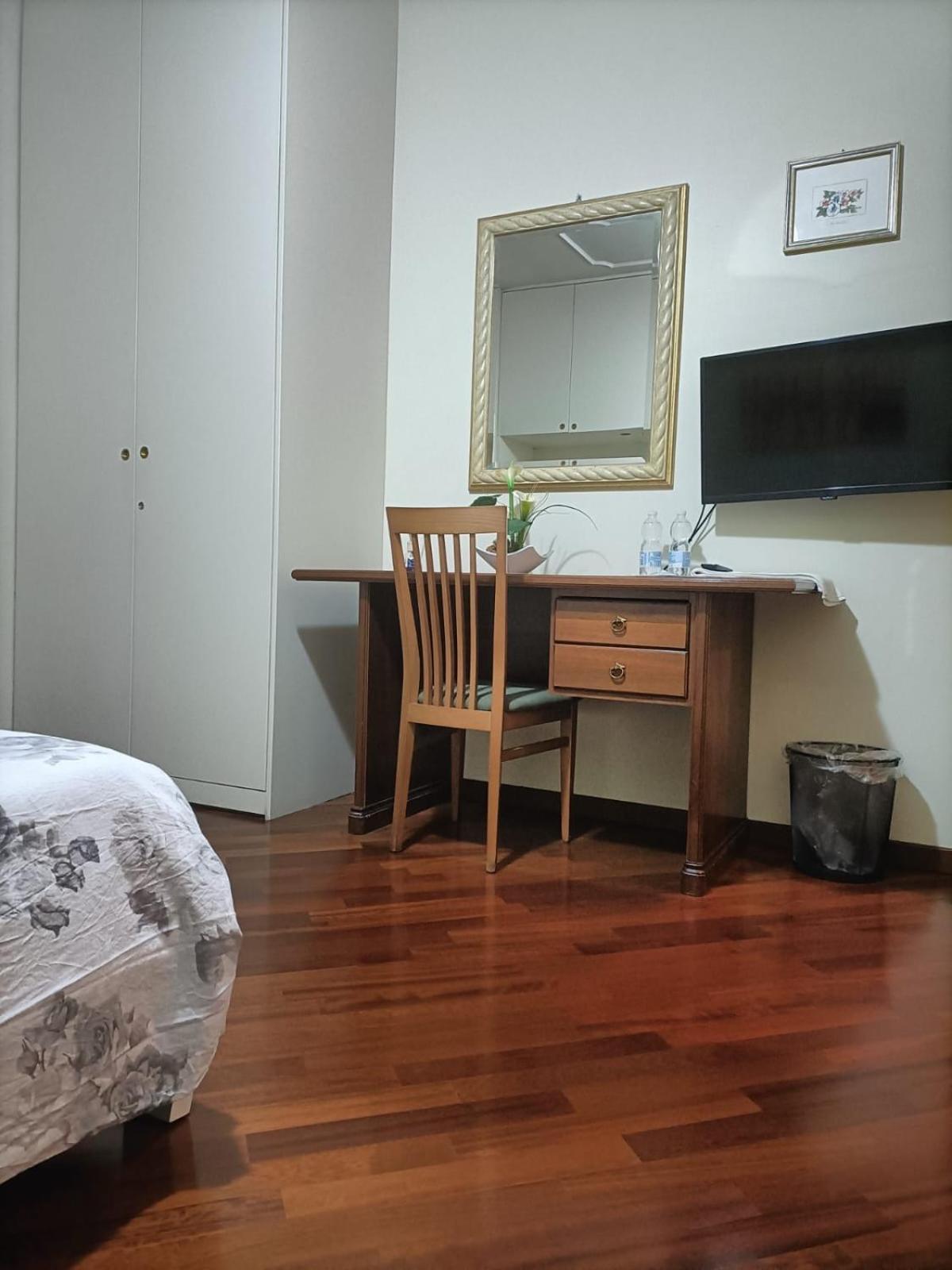 Dolce Risveglio Vicino Milano Hotel Trezzano sul Naviglio Luaran gambar